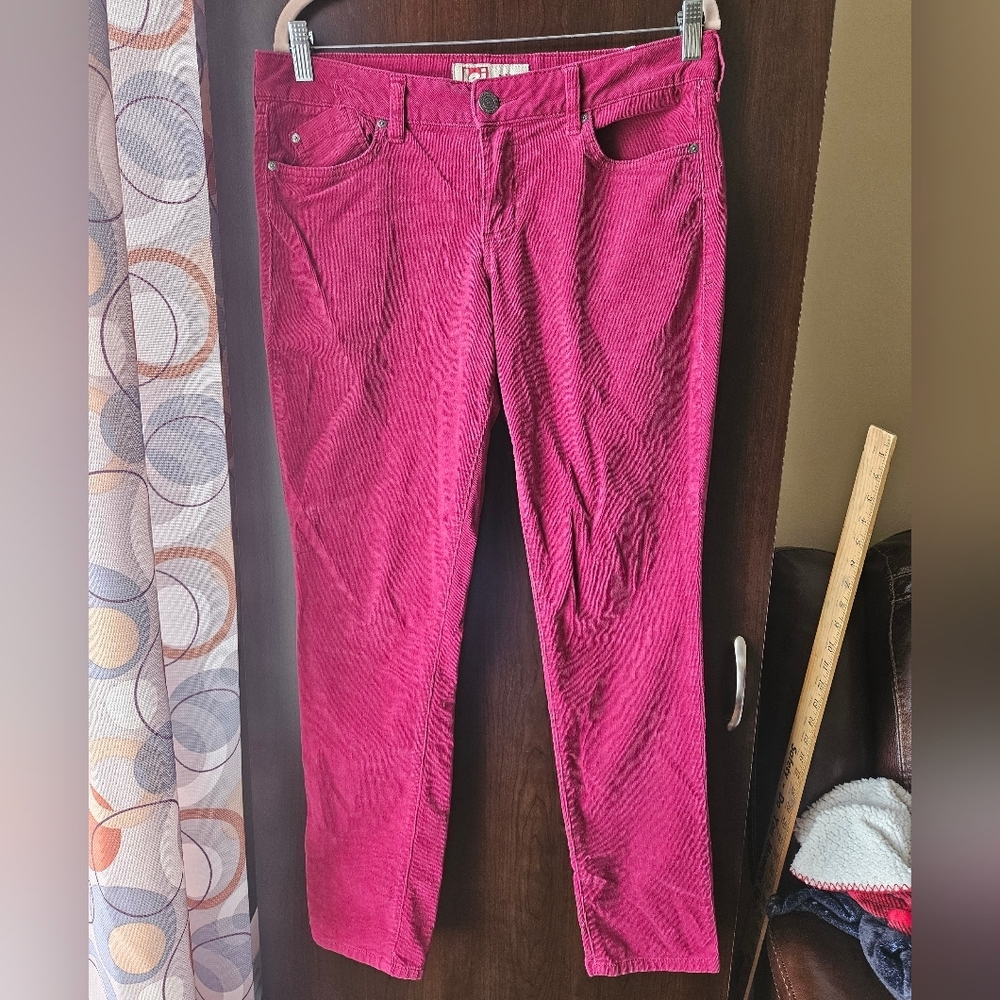 LEI Fuchsia Lowrise Skinny Corduroy Pants Size 13